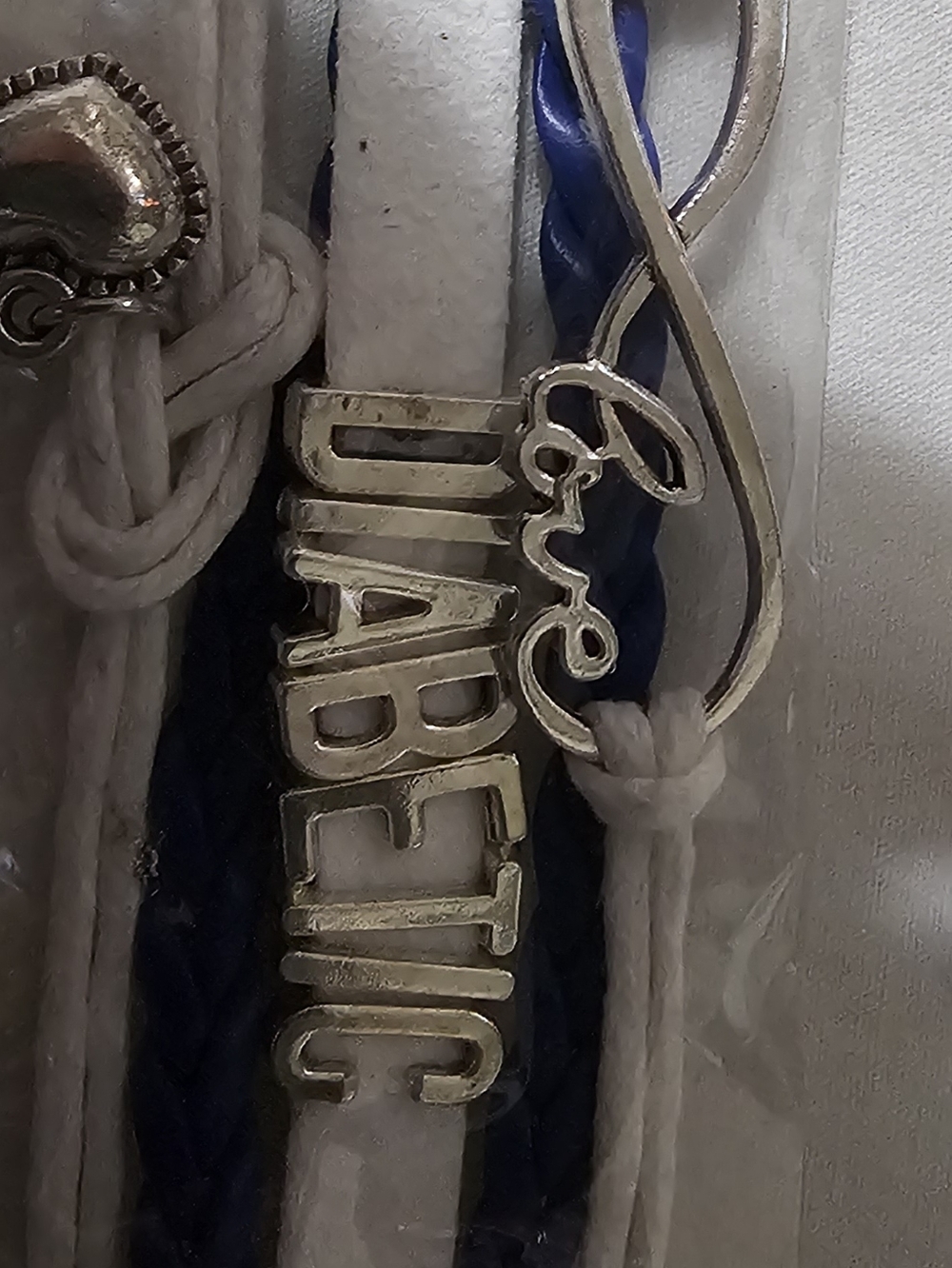 Bracelet - Picture 2 of 3